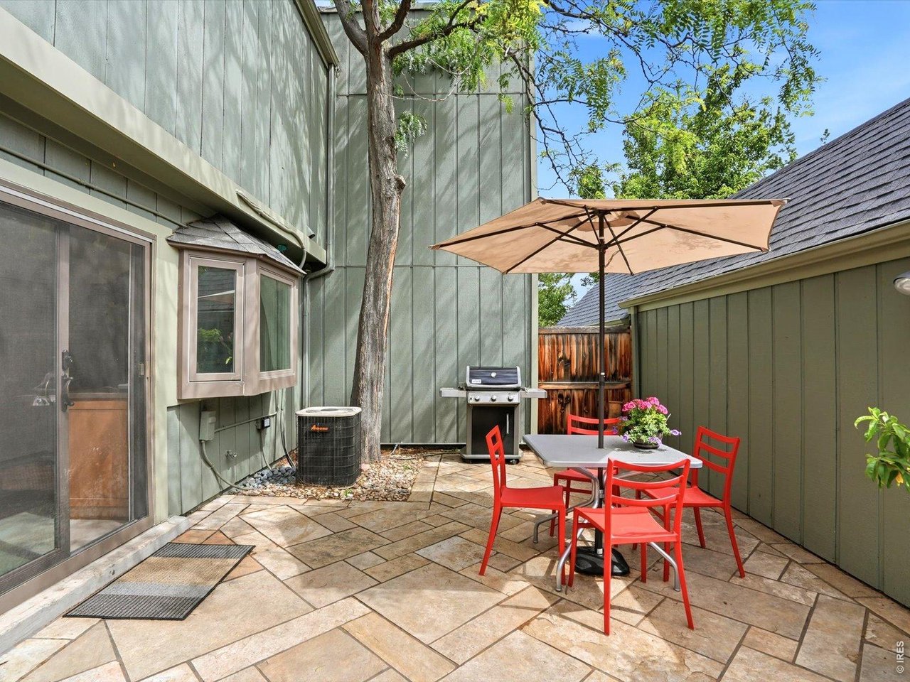 90 Benthaven Pl