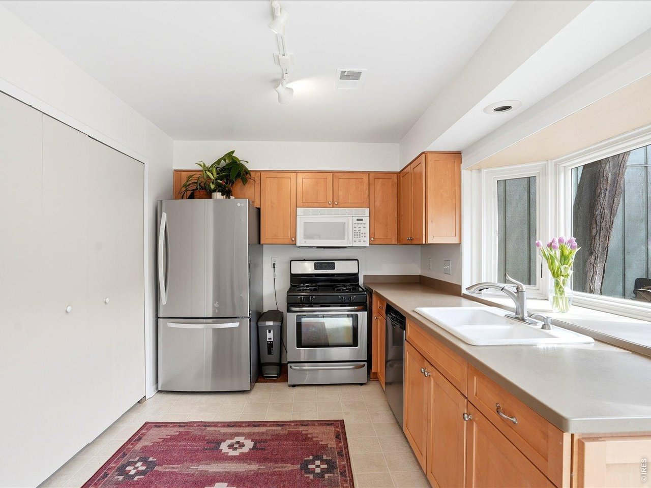 90 Benthaven Pl