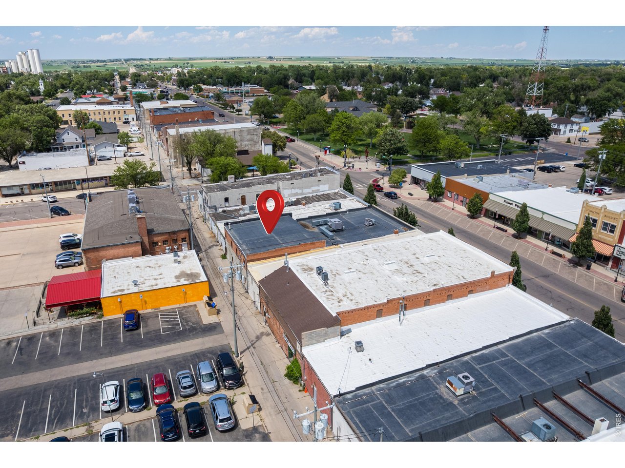 321 Main St