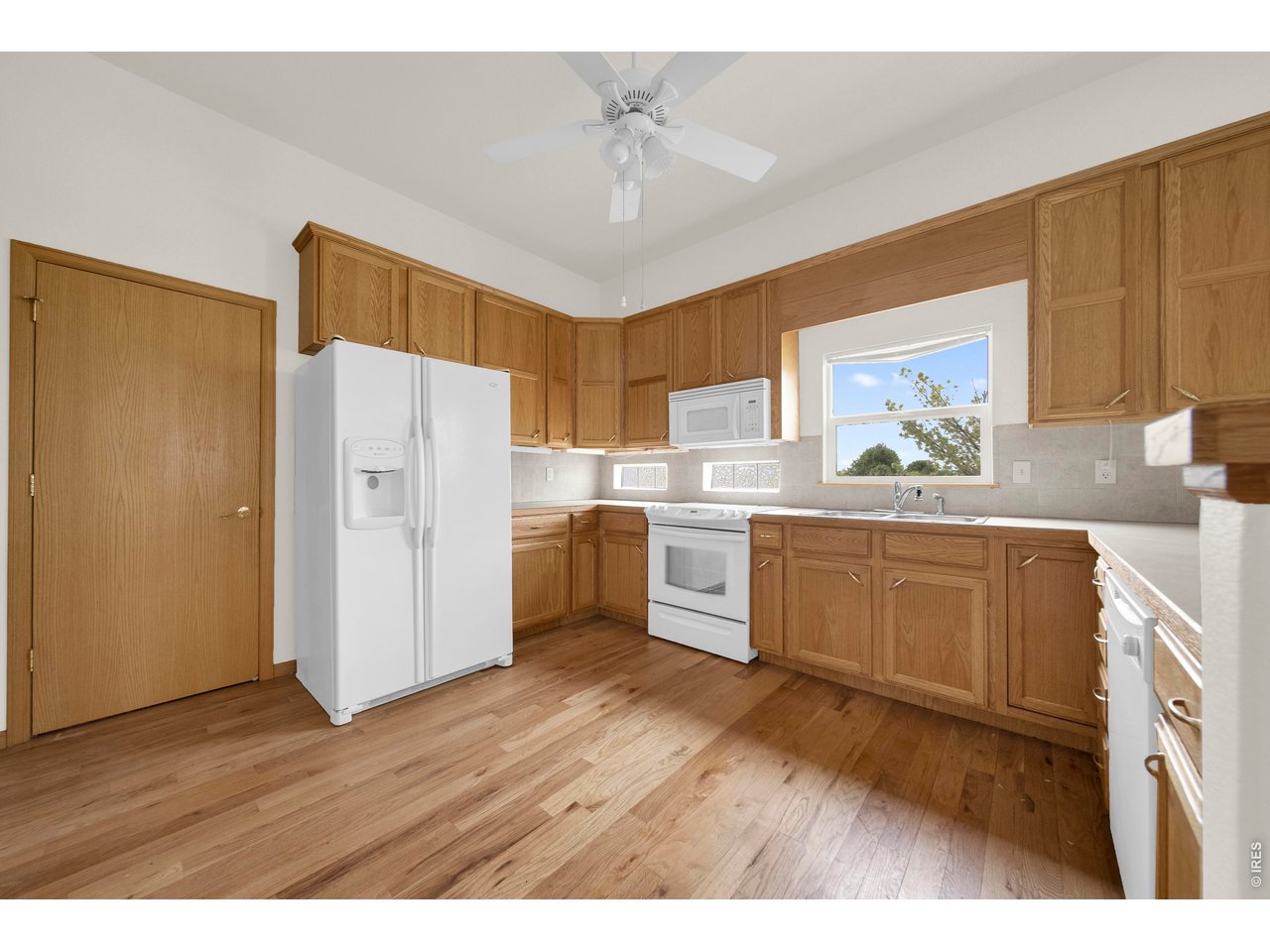 12 Trailside Dr