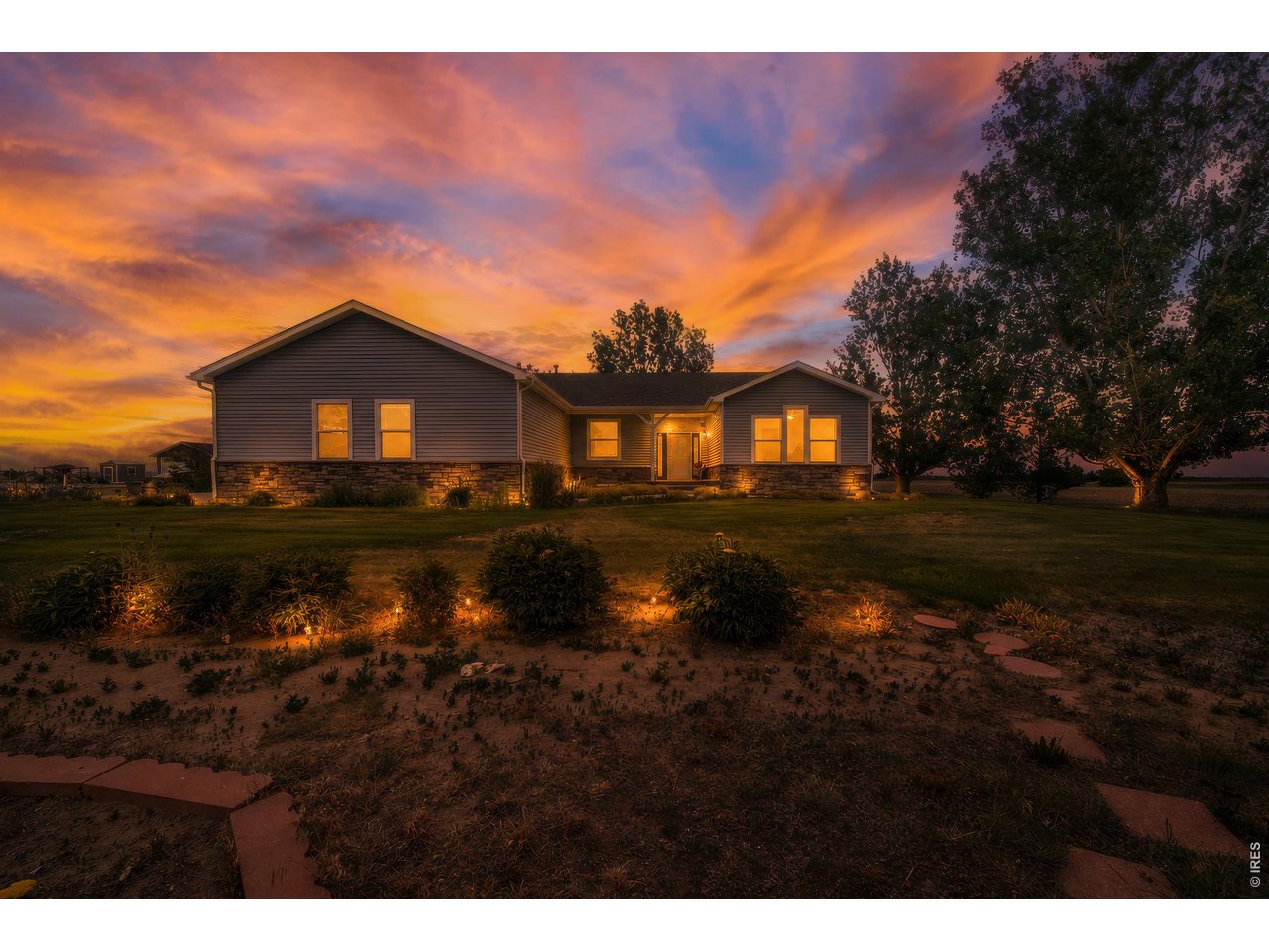 12 Trailside Dr