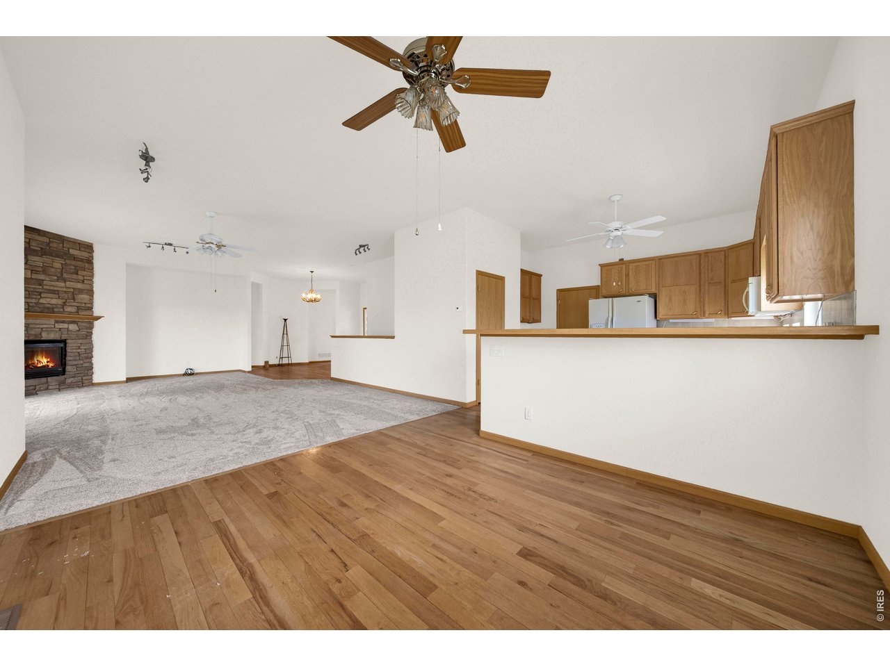 12 Trailside Dr