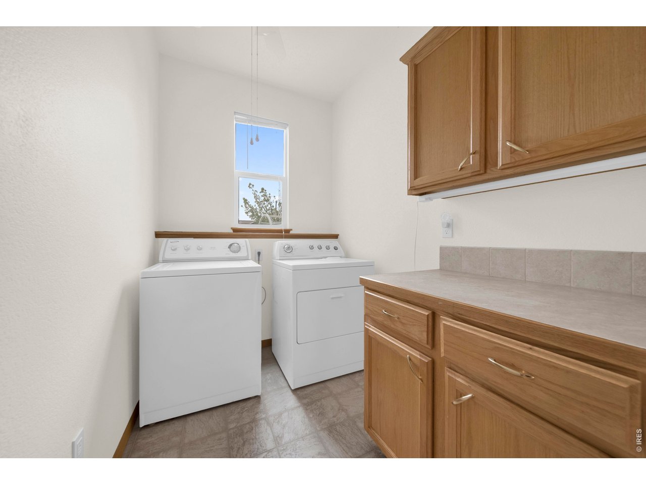 12 Trailside Dr