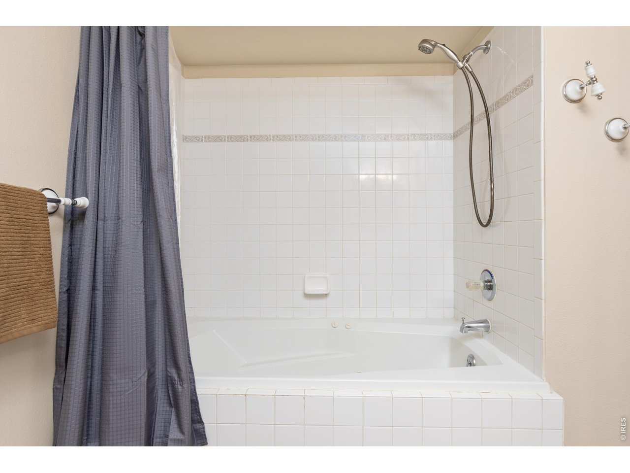 2960 W Stuart St C-104