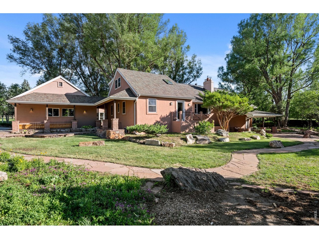 6644 Bird Cliff Way