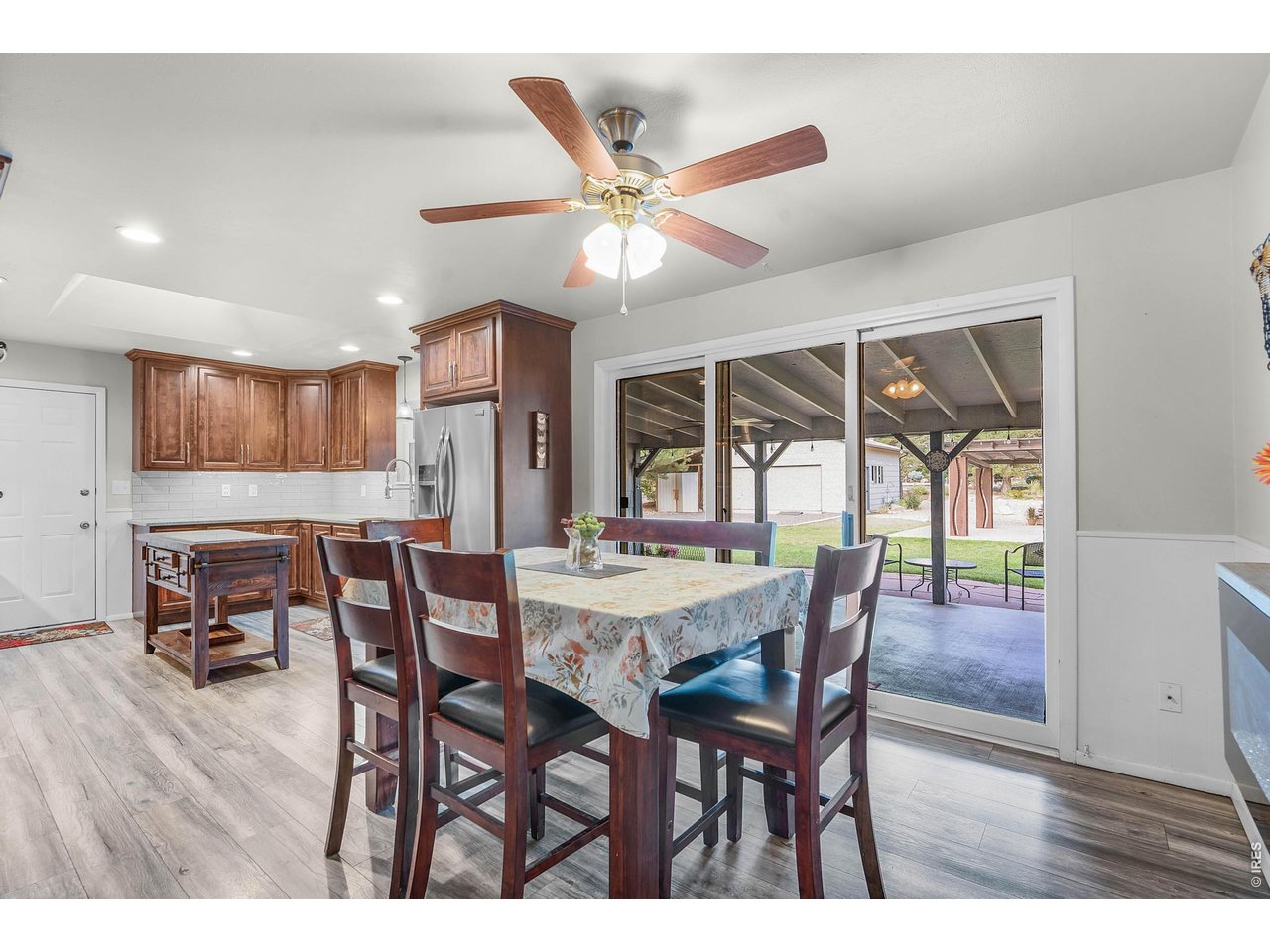 108 N 40th Ave