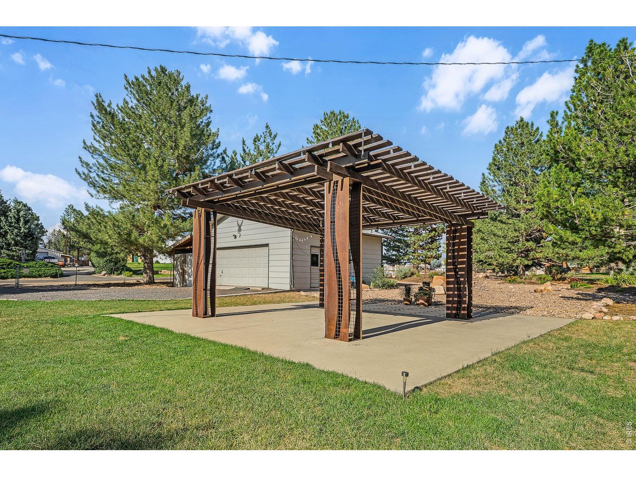108 N 40th Ave