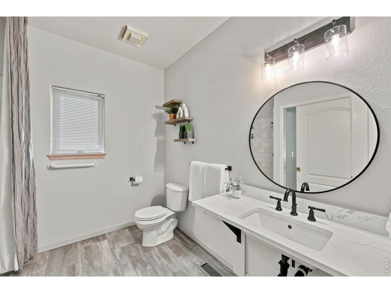 405 Orchard Dr