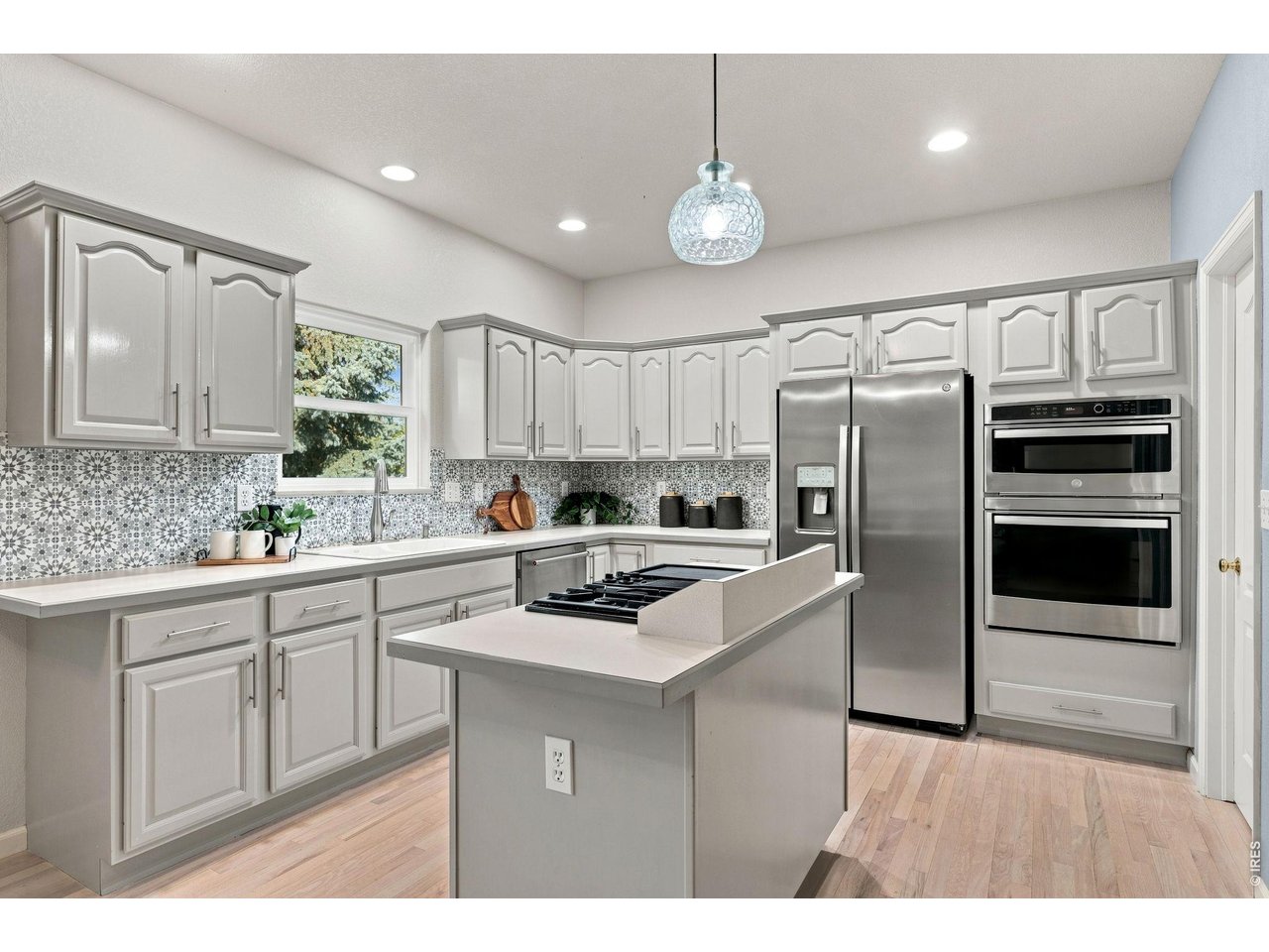 405 Orchard Dr