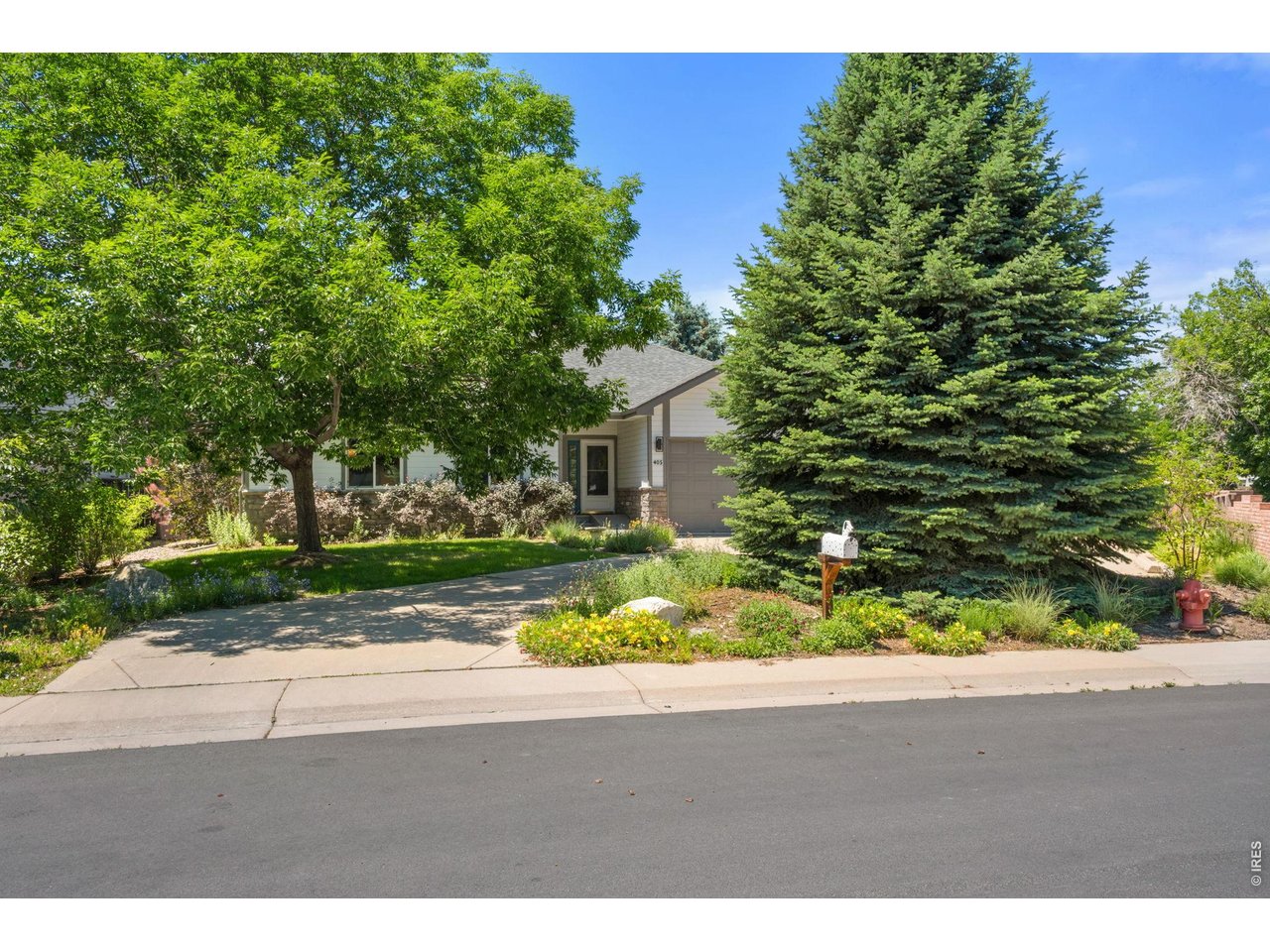 405 Orchard Dr
