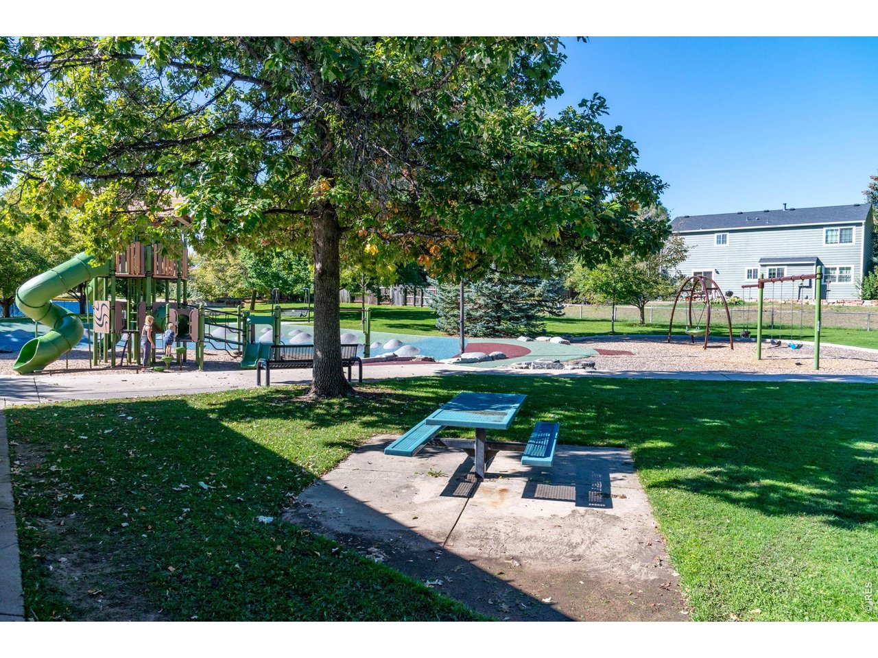 405 Orchard Dr