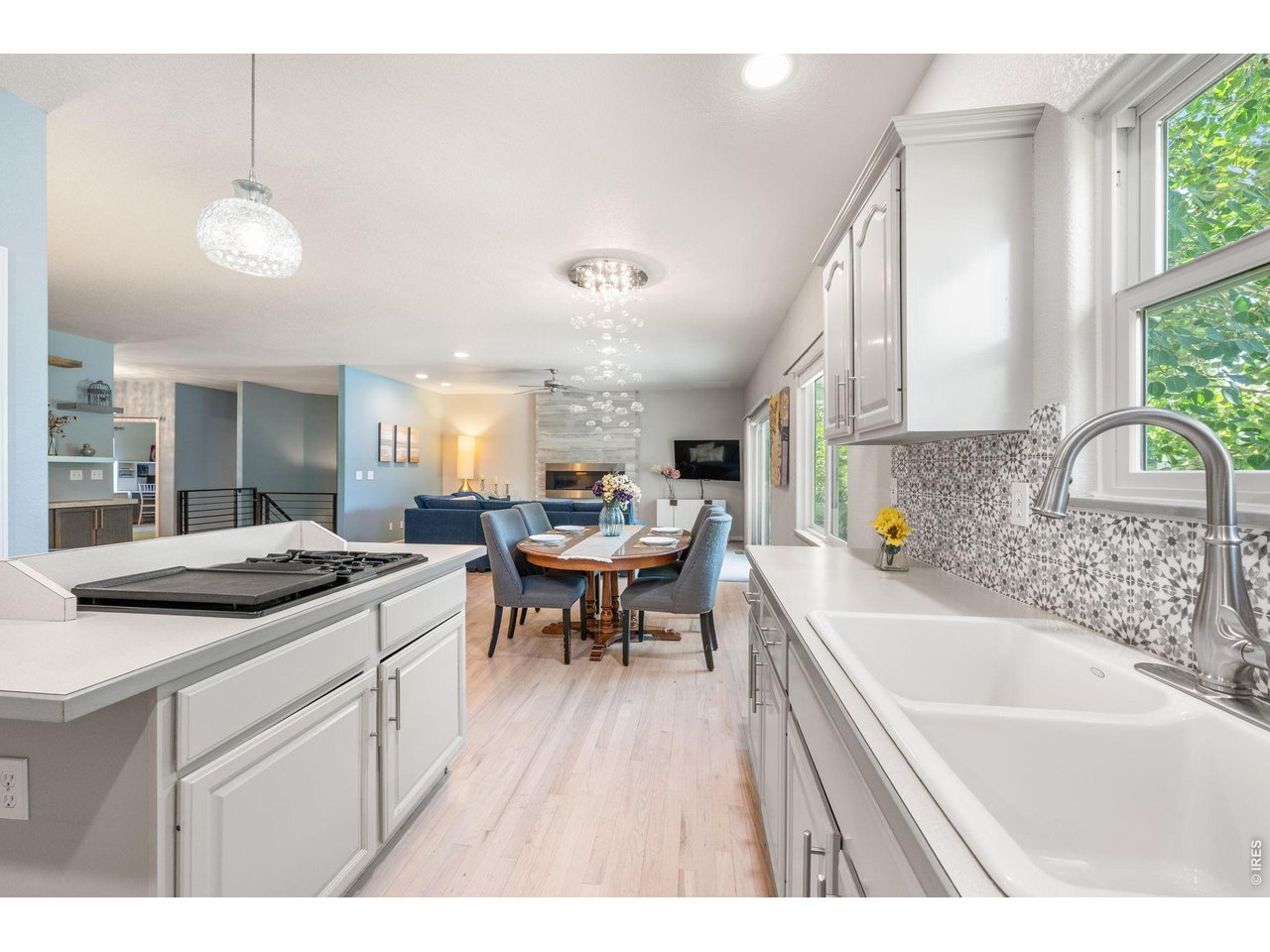 405 Orchard Dr