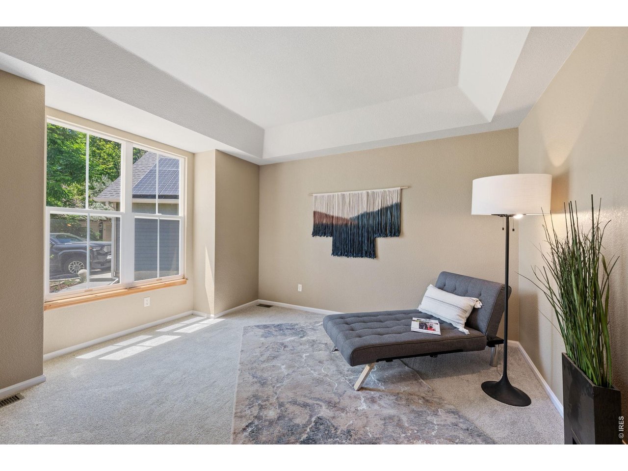 339 Lodgewood Pt