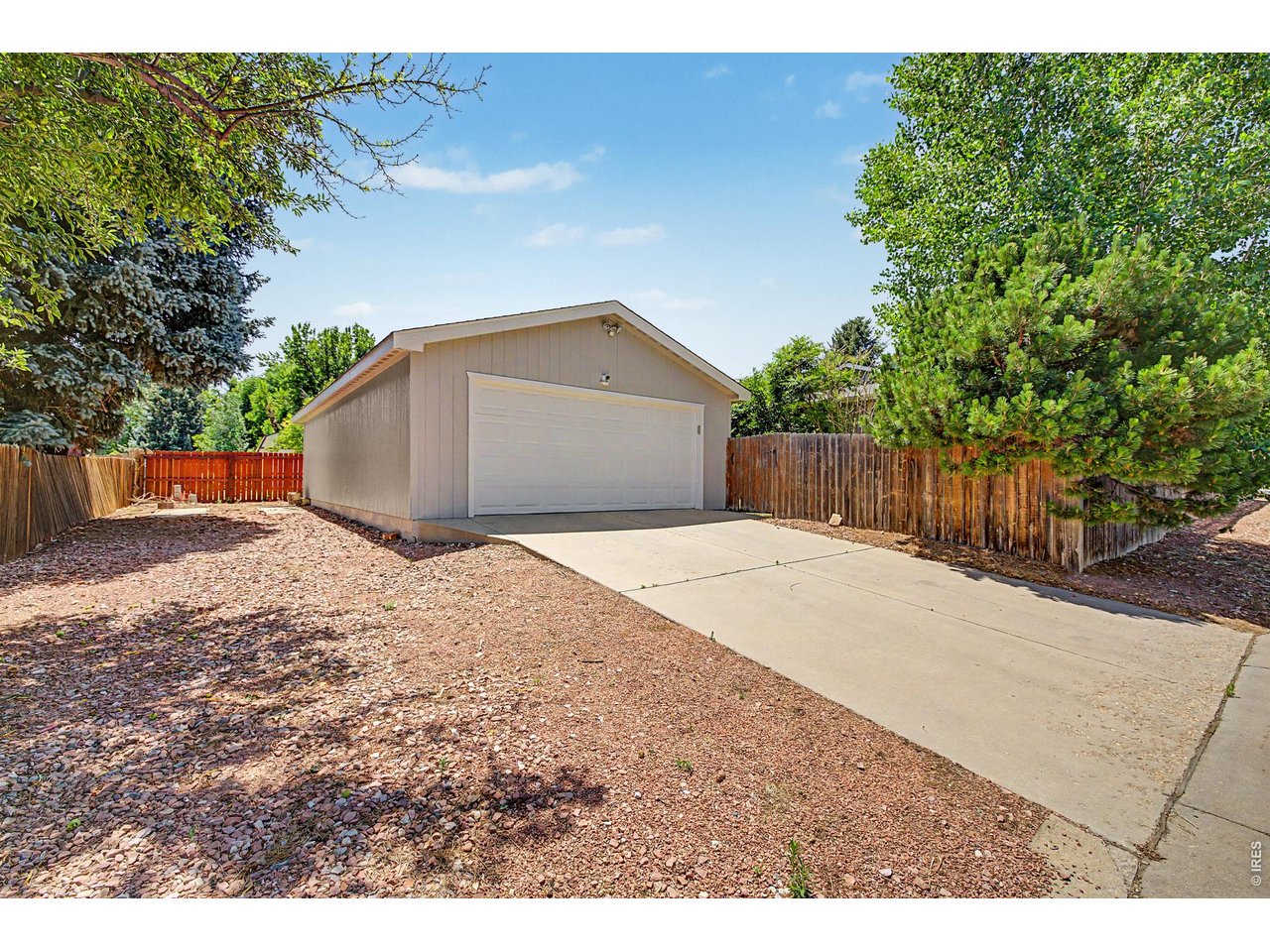 300 45th Ave