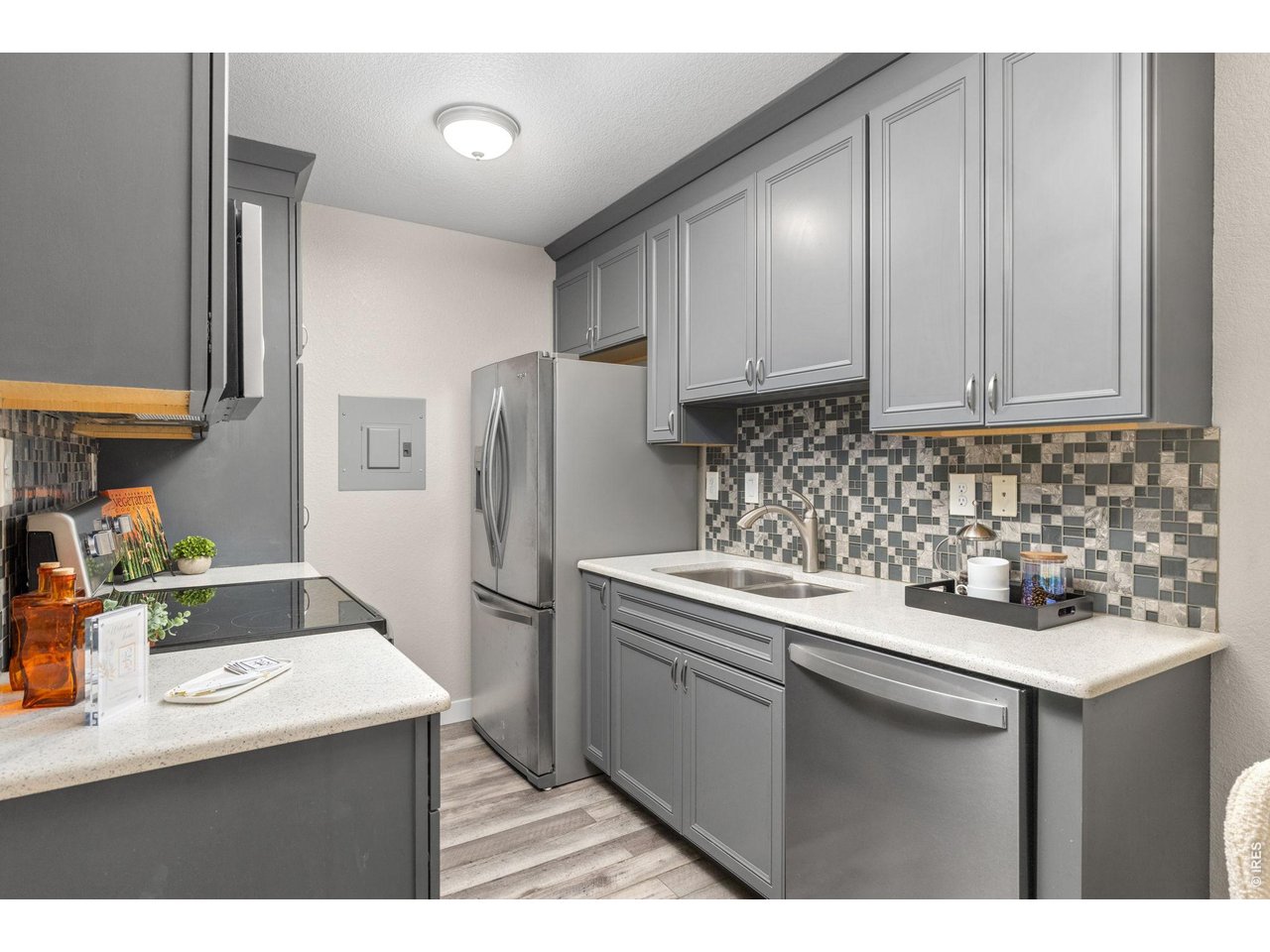 3250 Oneal Cir D11