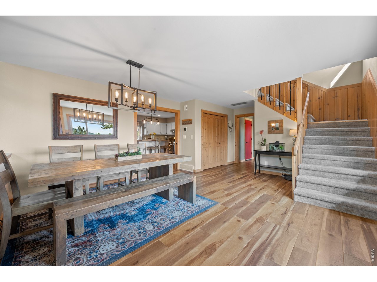 109 Lookout Mountain Cir