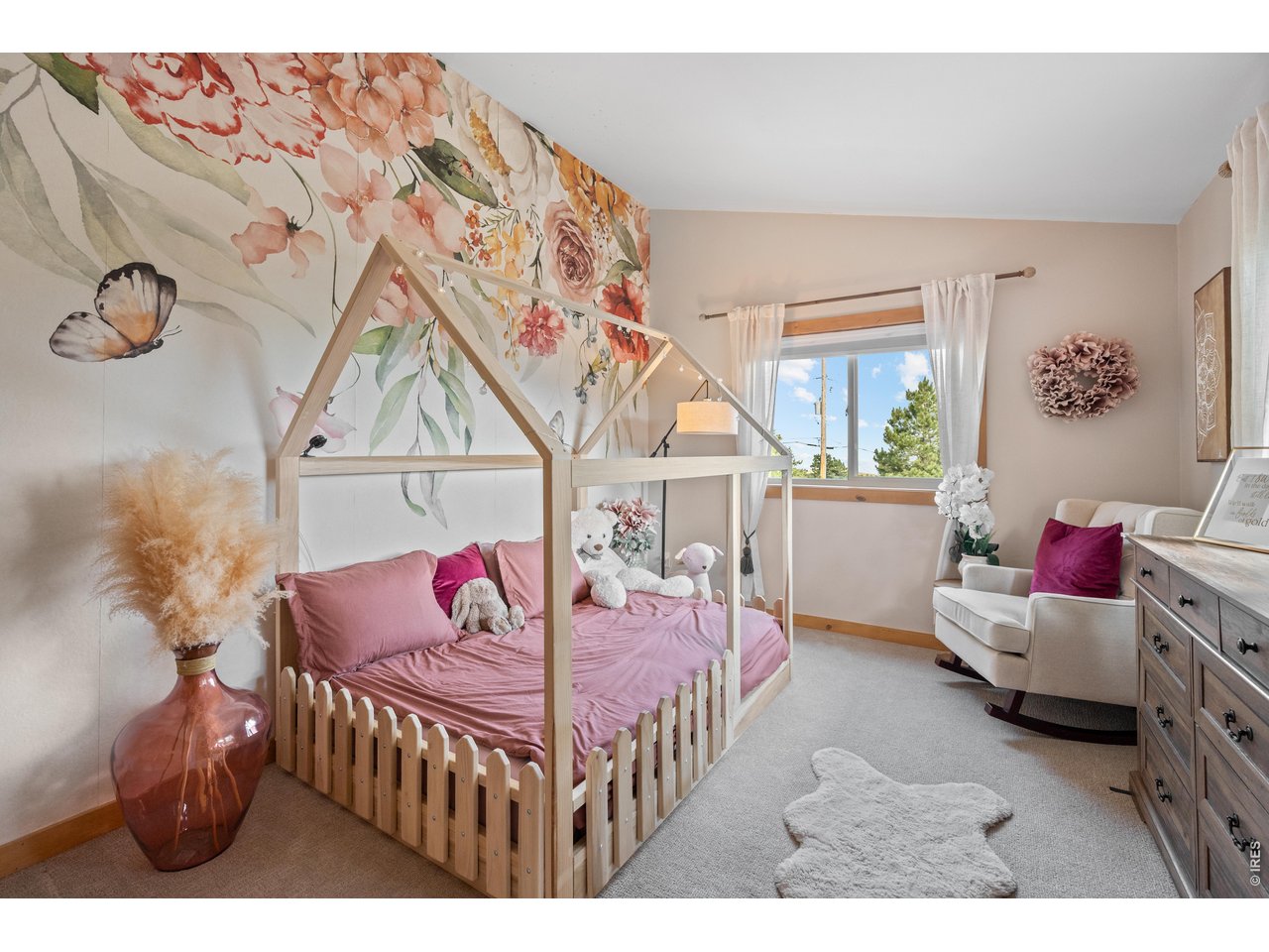 109 Lookout Mountain Cir