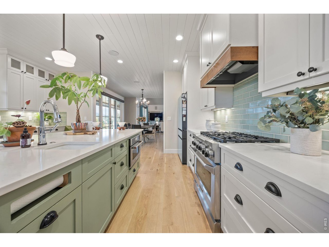 5794 Jackdaw Dr