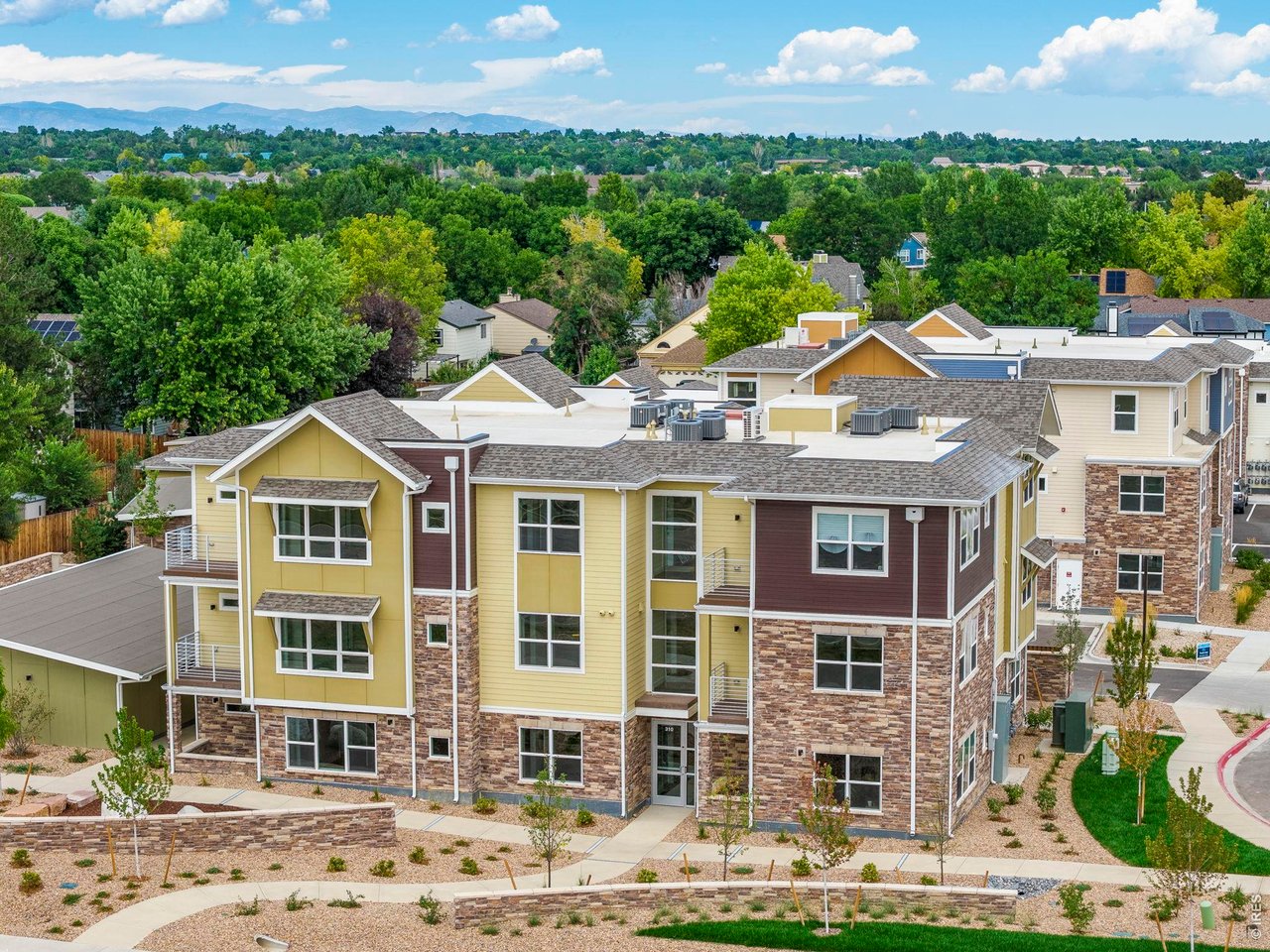310 S Cherrywood Dr 201