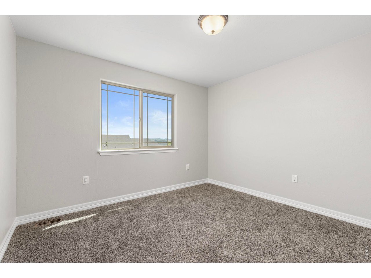 4121 Pennycress Dr