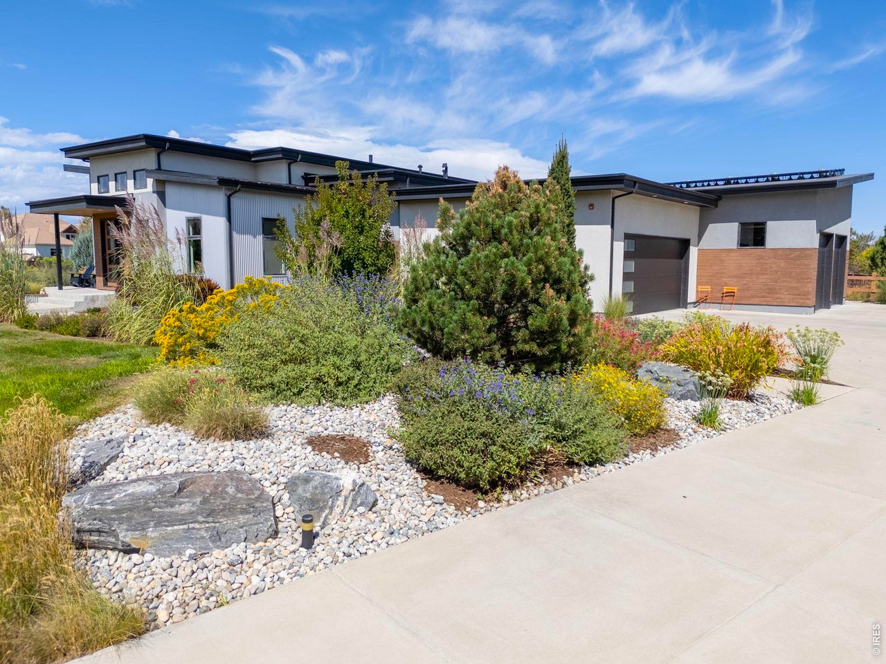 8675 Summerlin Pl