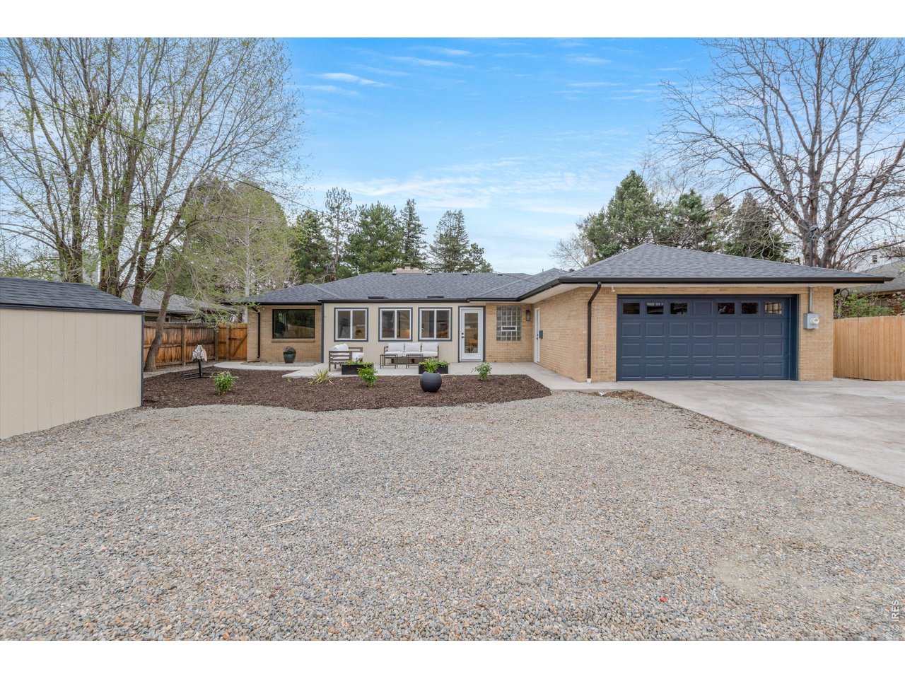 2015 N Monaco St Pkwy