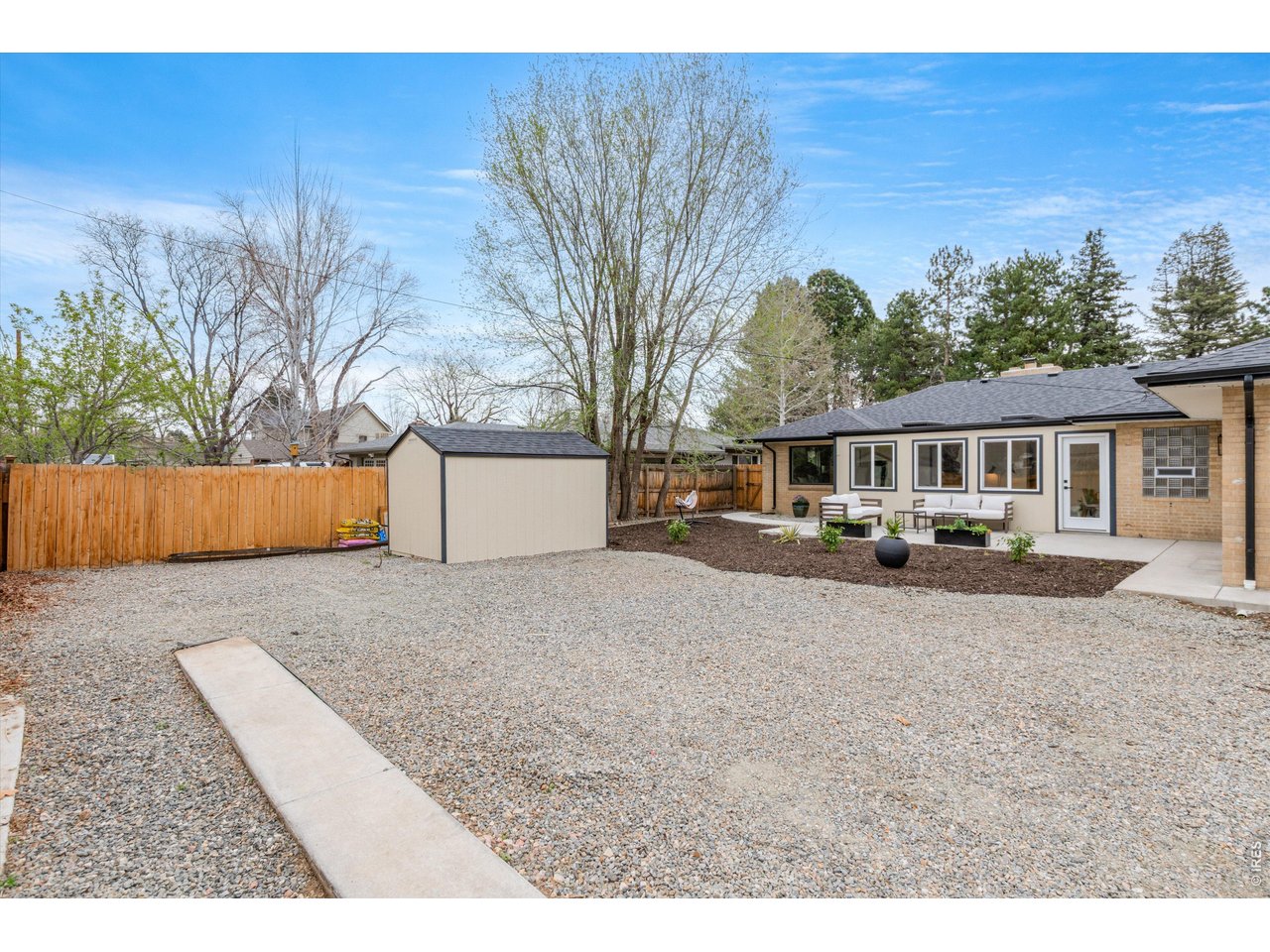 2015 N Monaco St Pkwy