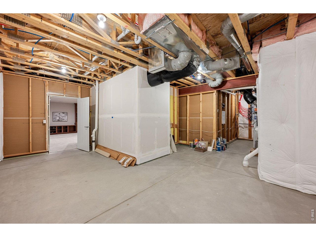 742 Meadowlark Ln