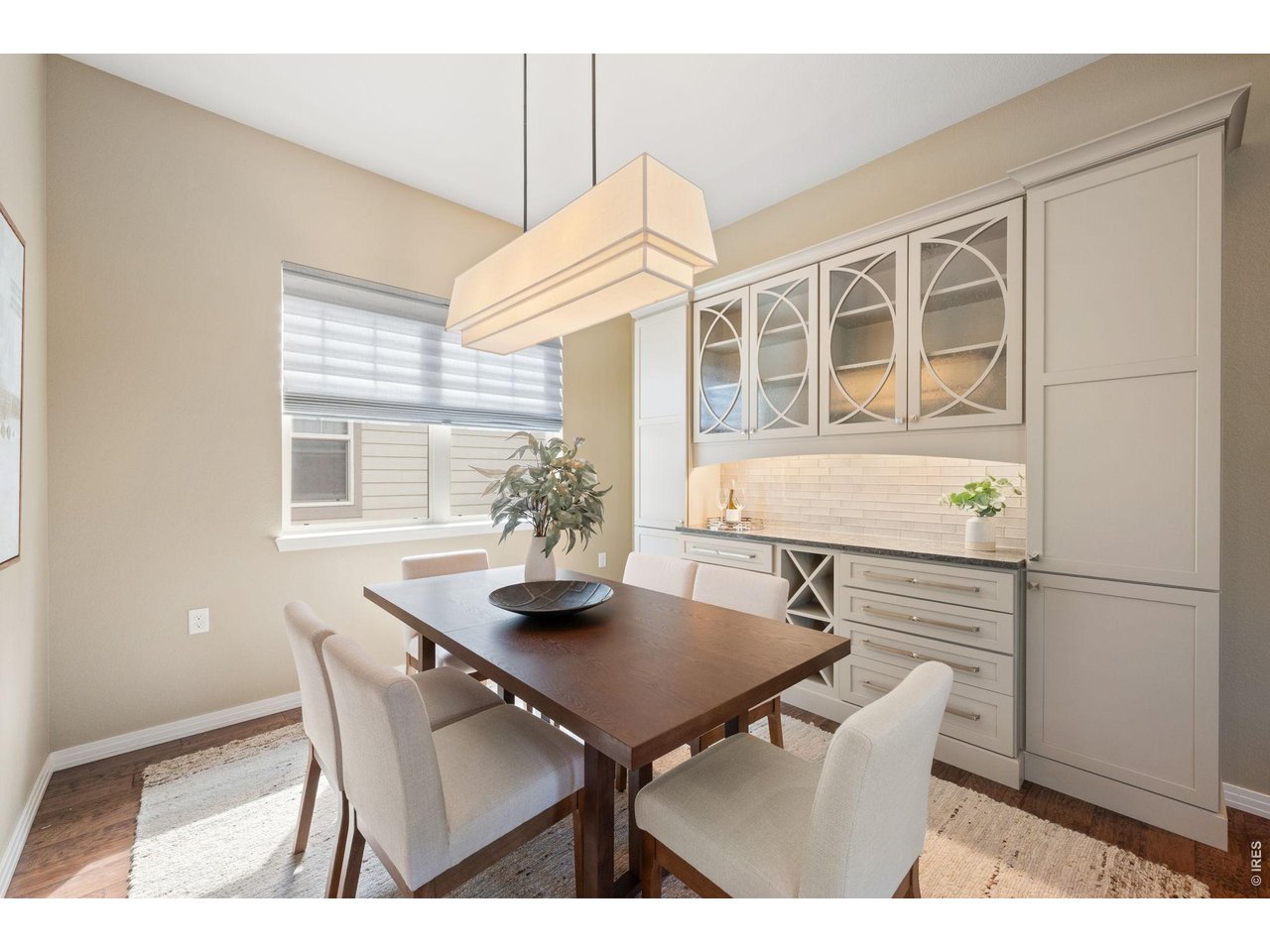742 Meadowlark Ln