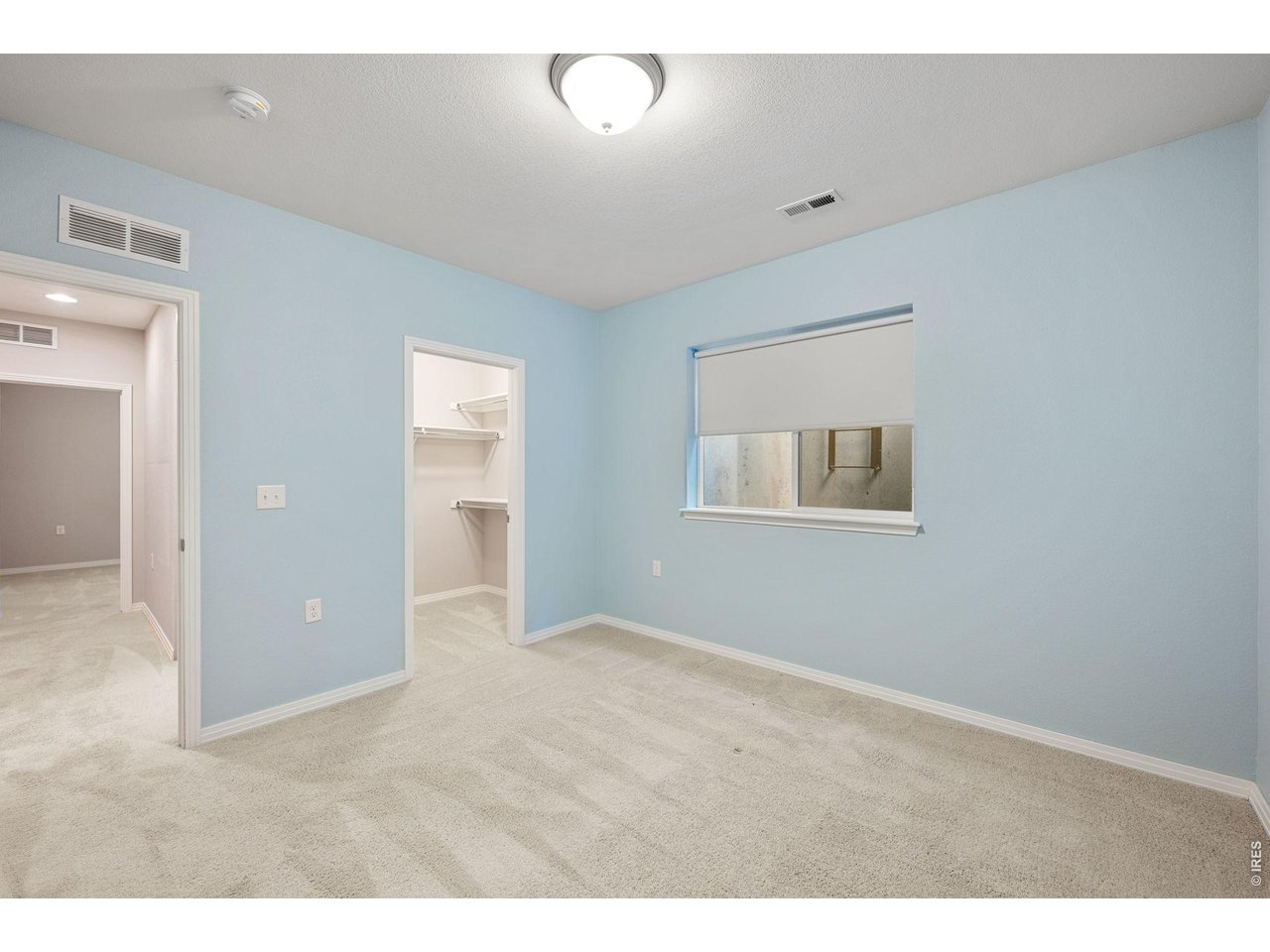 742 Meadowlark Ln