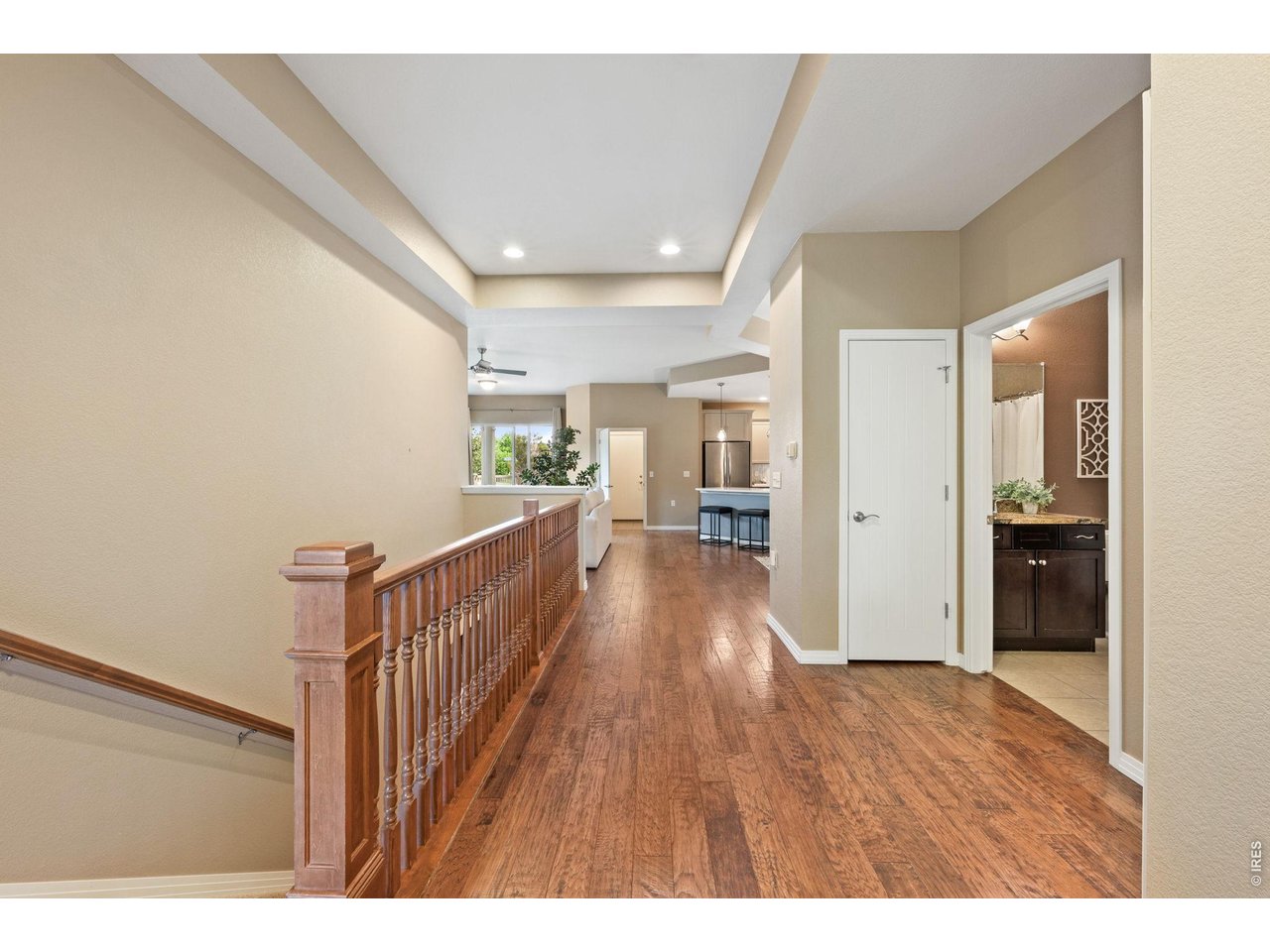 742 Meadowlark Ln
