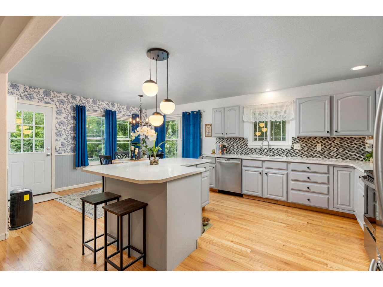 312 Rock Bridge Dr