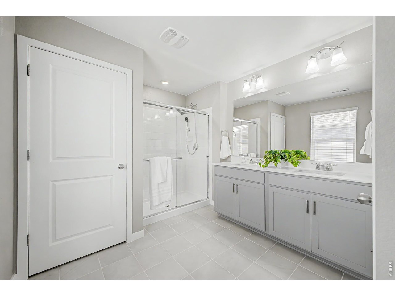 14790 Normande Dr