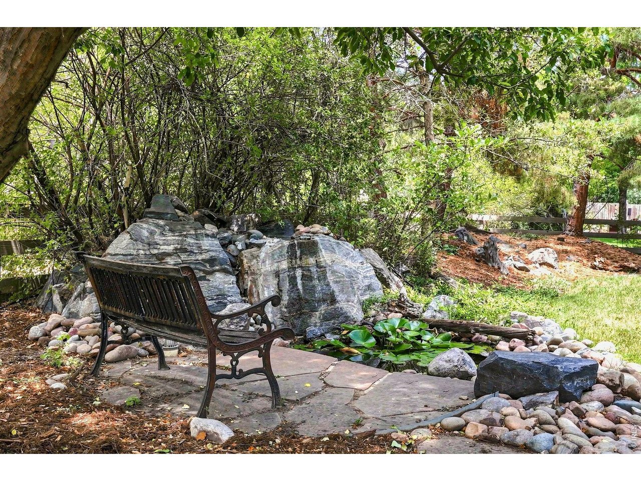 2854 Blue Jay Way