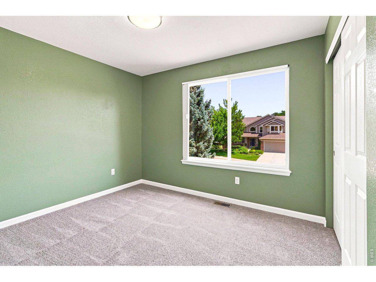 2854 Blue Jay Way
