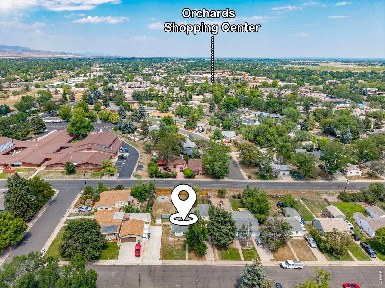 2443 Mountain View Dr