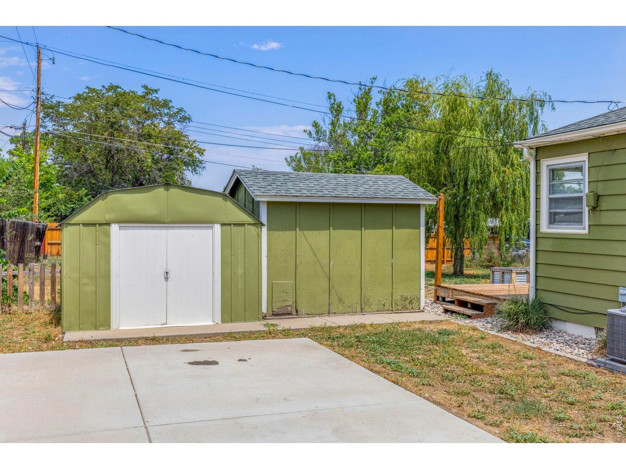 2443 Mountain View Dr