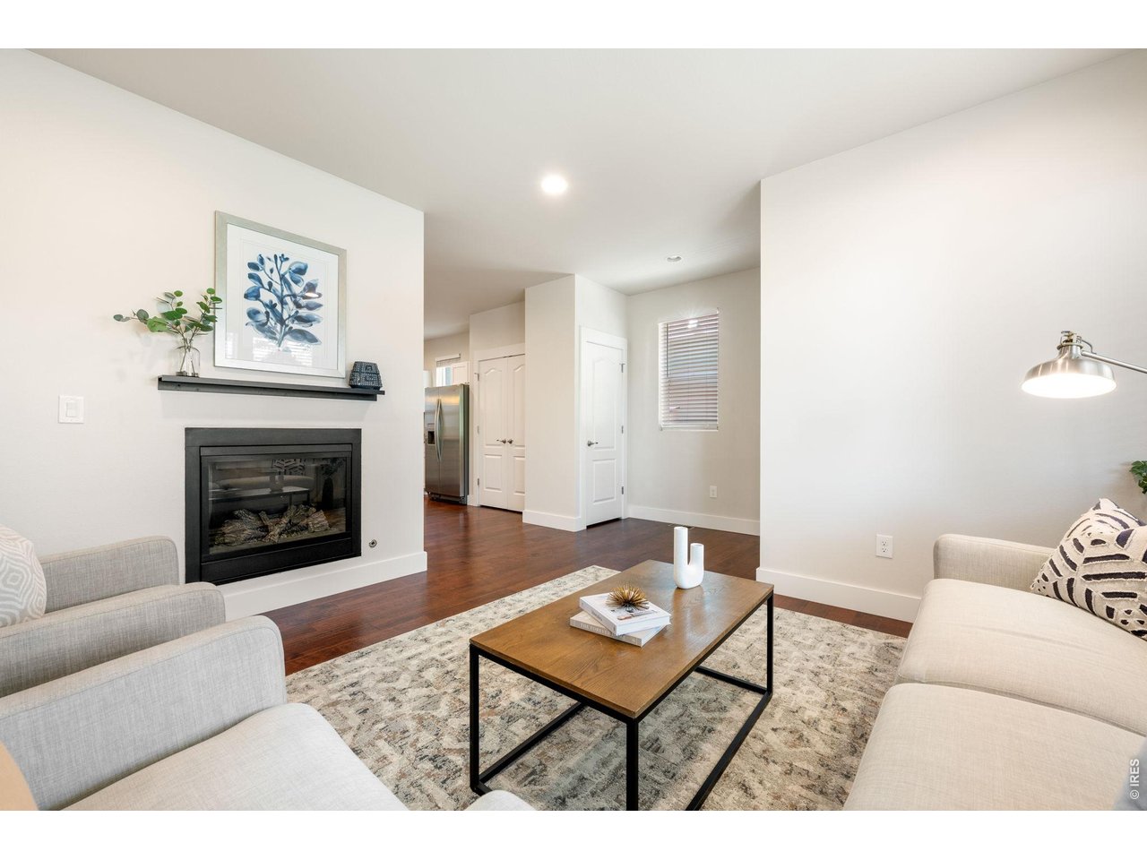 812 E Baseline Rd B