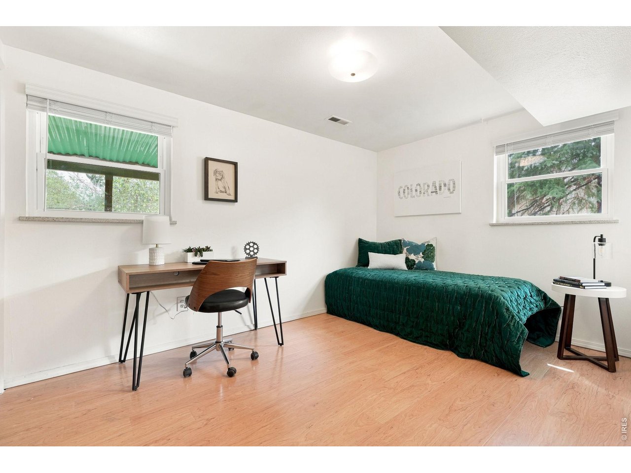2295 Hillsdale Cir