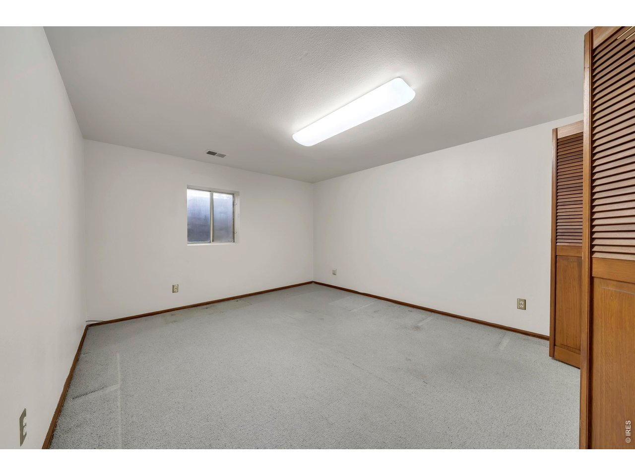 3486 16th Cir