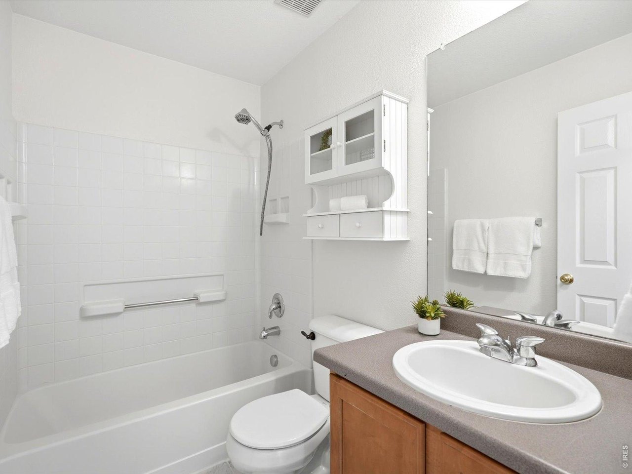 1855 W 130th Pl