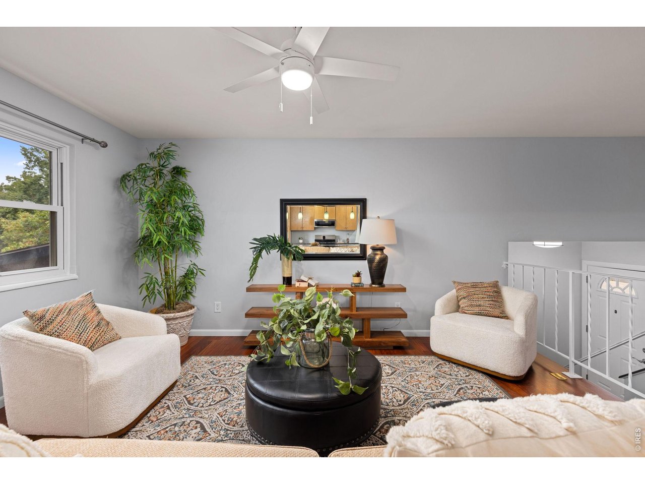 3413 Lancaster Dr