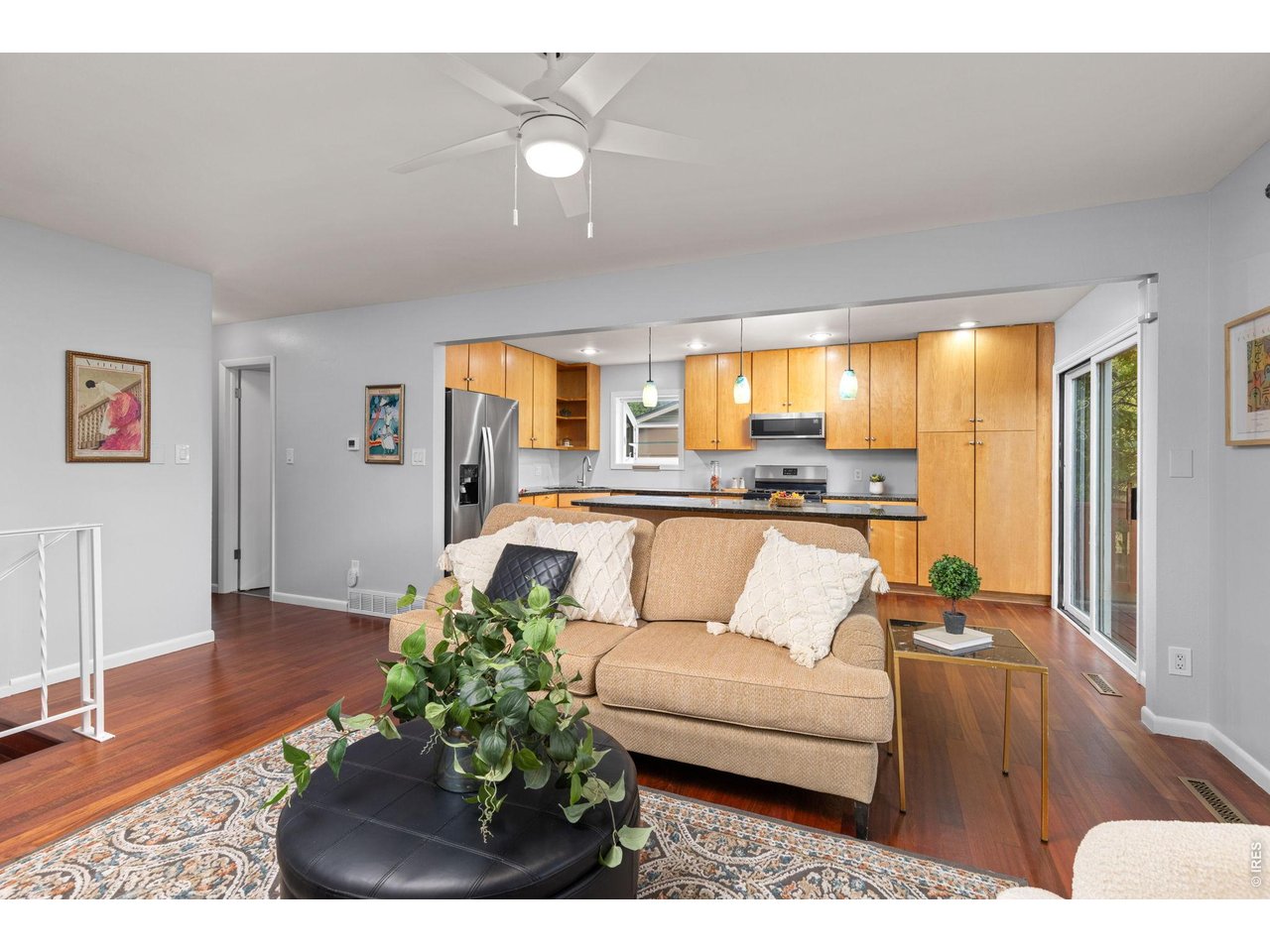 3413 Lancaster Dr