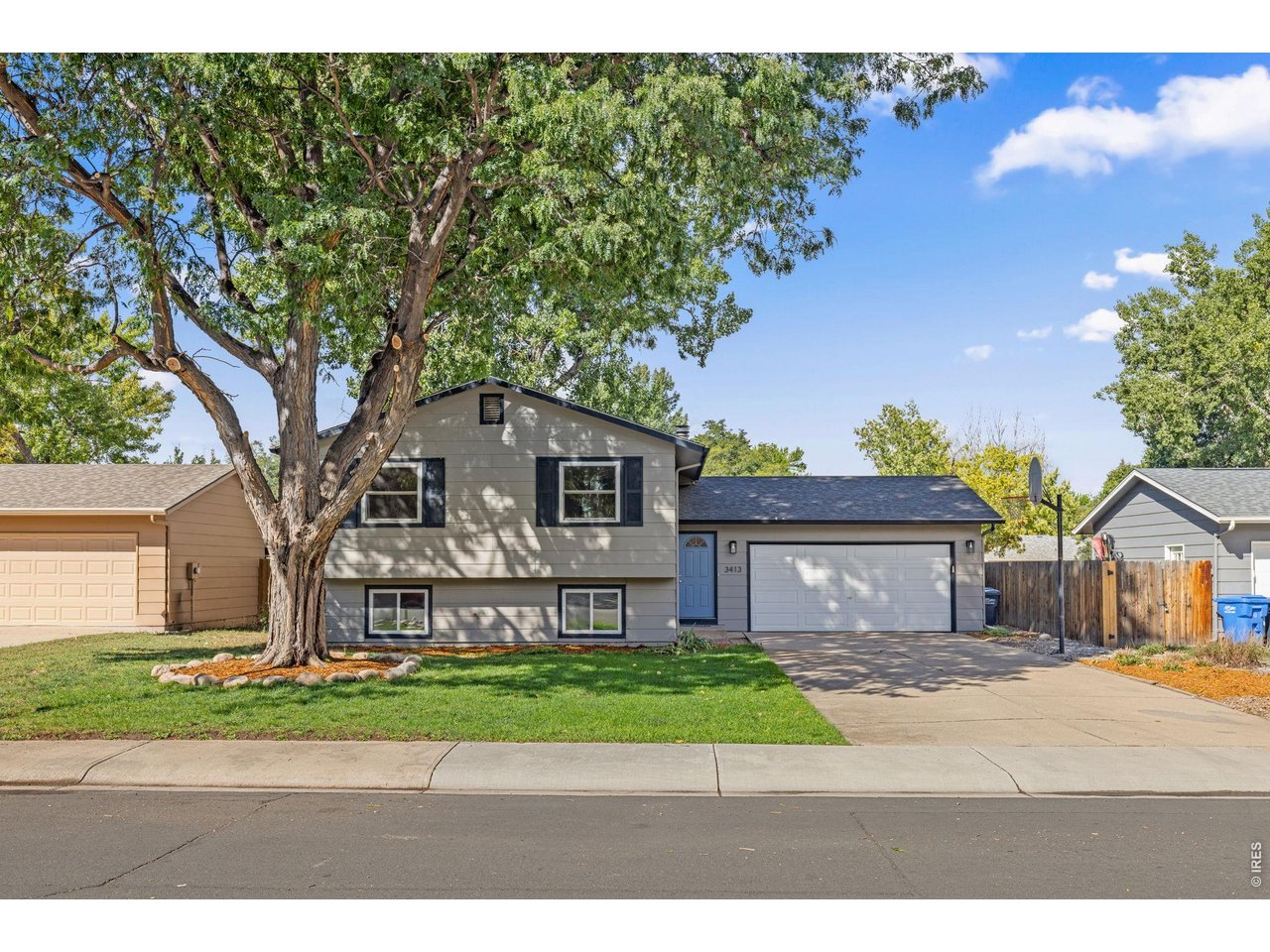 3413 Lancaster Dr