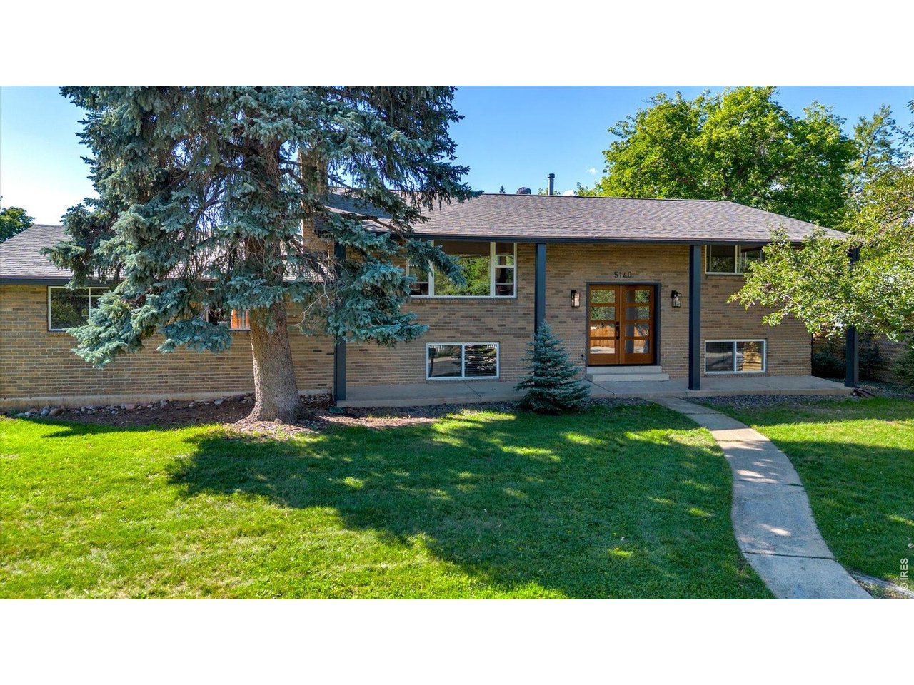 5140 Sioux Dr