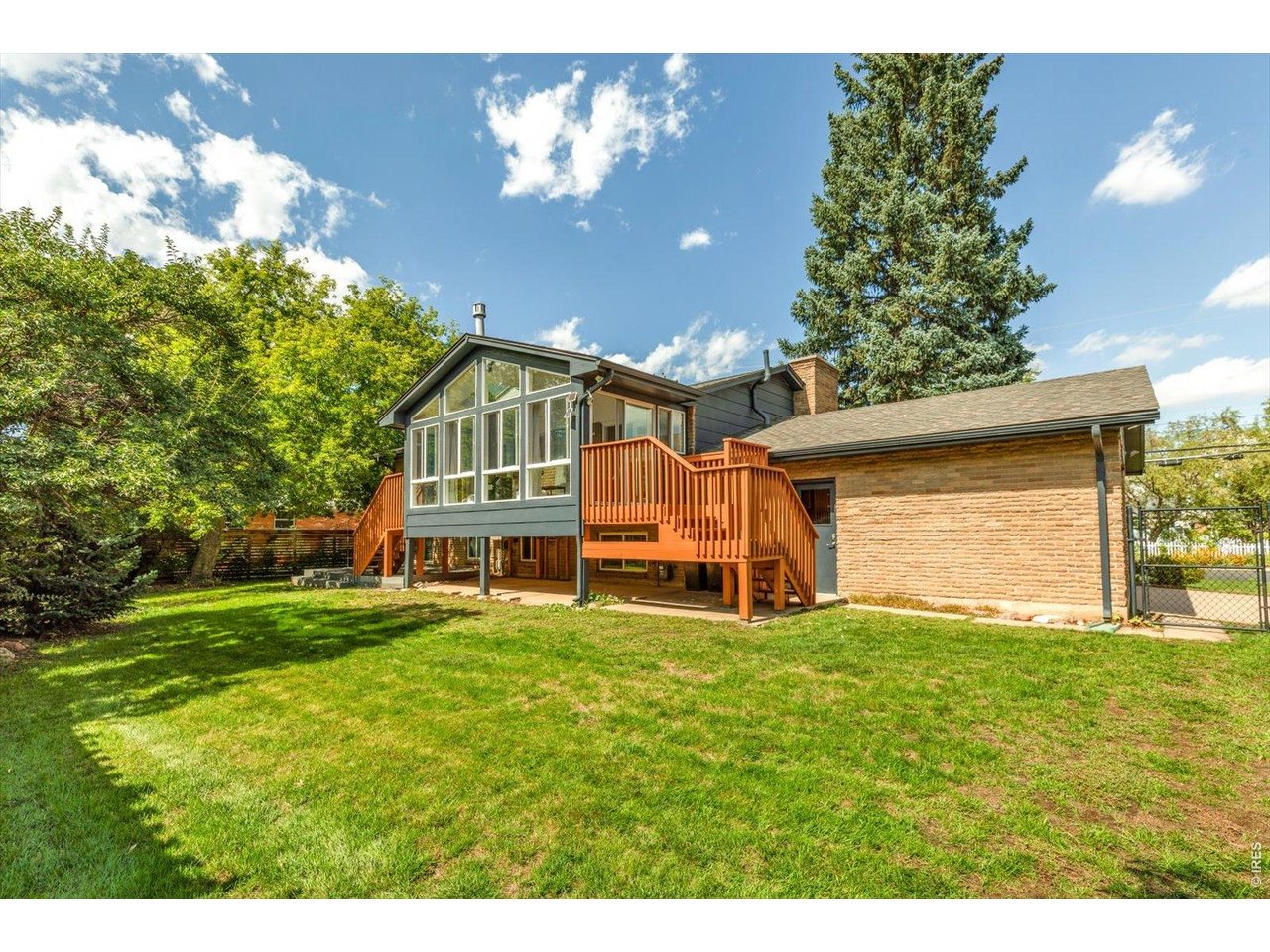 5140 Sioux Dr