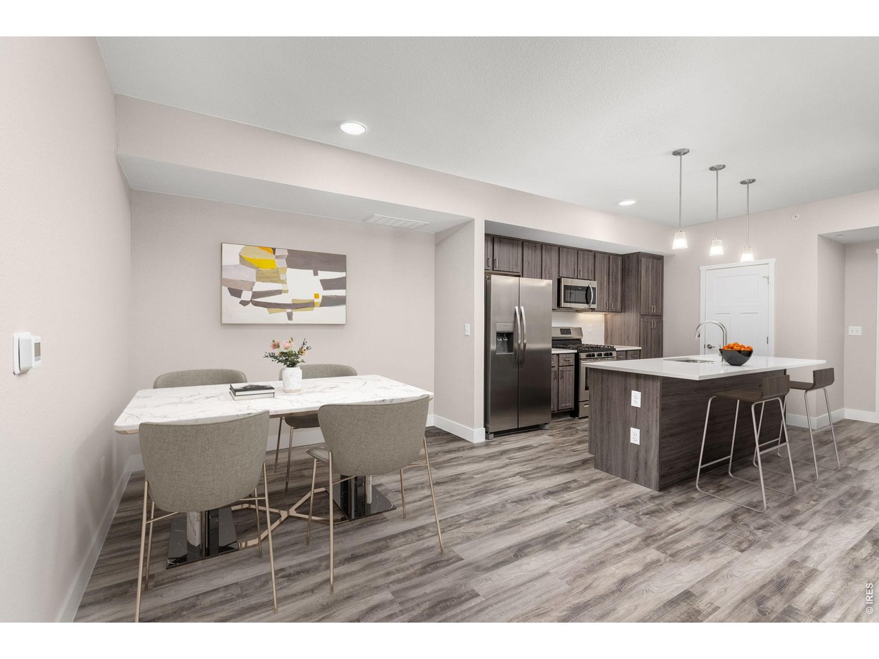 290 S Cherrywood Dr 101