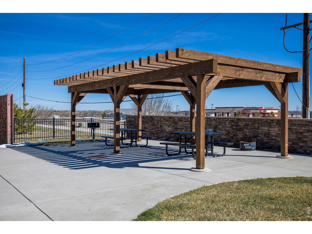 290 S Cherrywood Dr 101