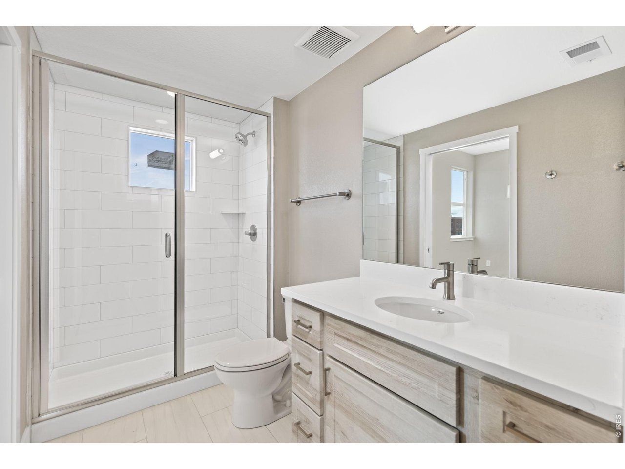 290 S Cherrywood Dr 101