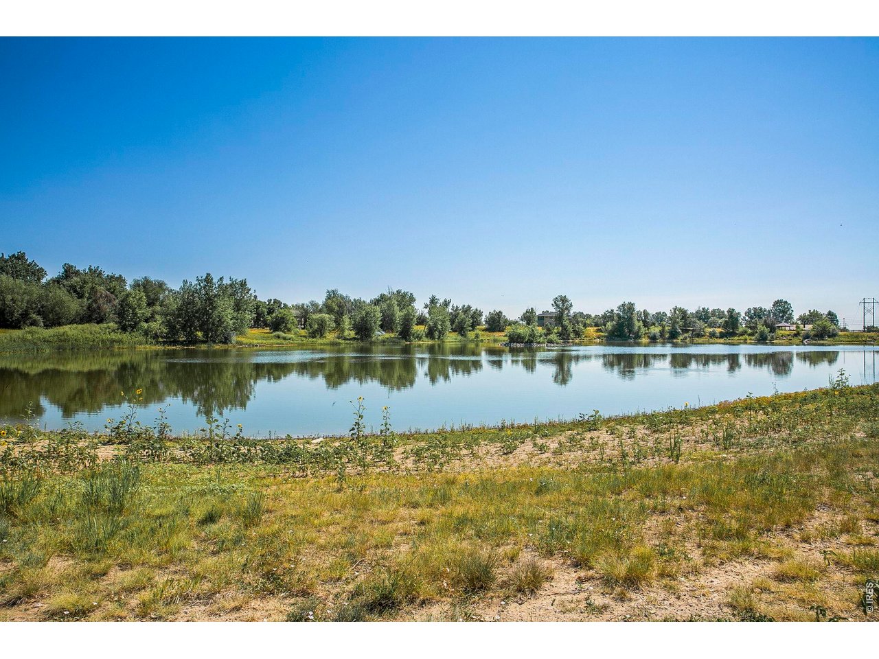 2111 Hecla Dr